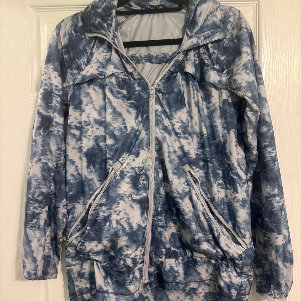 Lululemon Miss Misty Jacket II- sea side silver fox